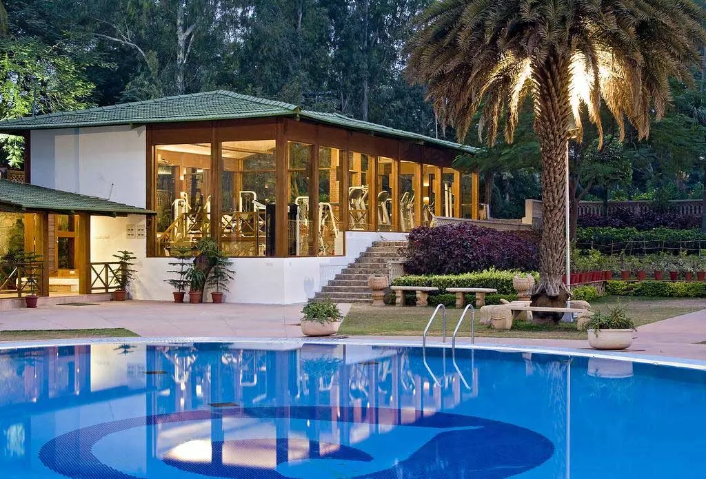 کلارکس آمر جیپور